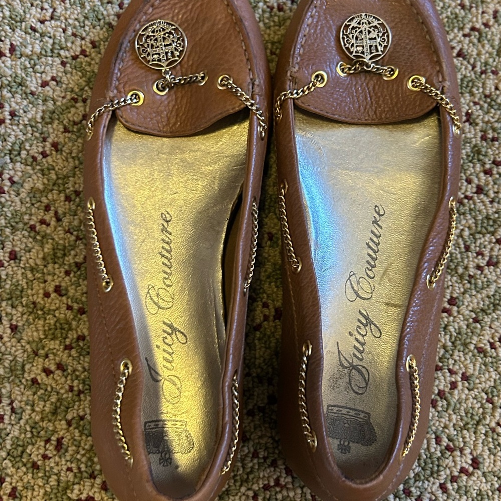 Juicy Couture Brown Leather Flats With Gold Chains